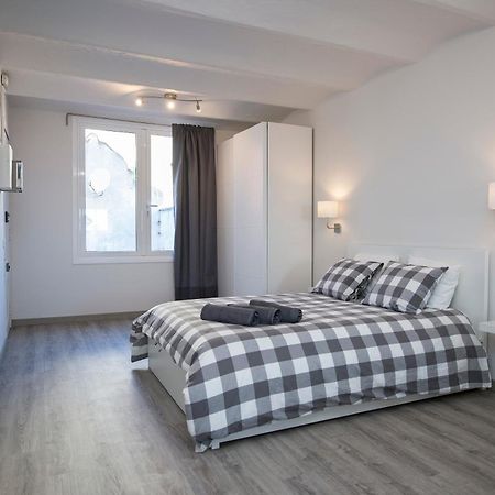 Sagrada Familia Apartments บาร์เซโลนา ภายนอก รูปภาพ