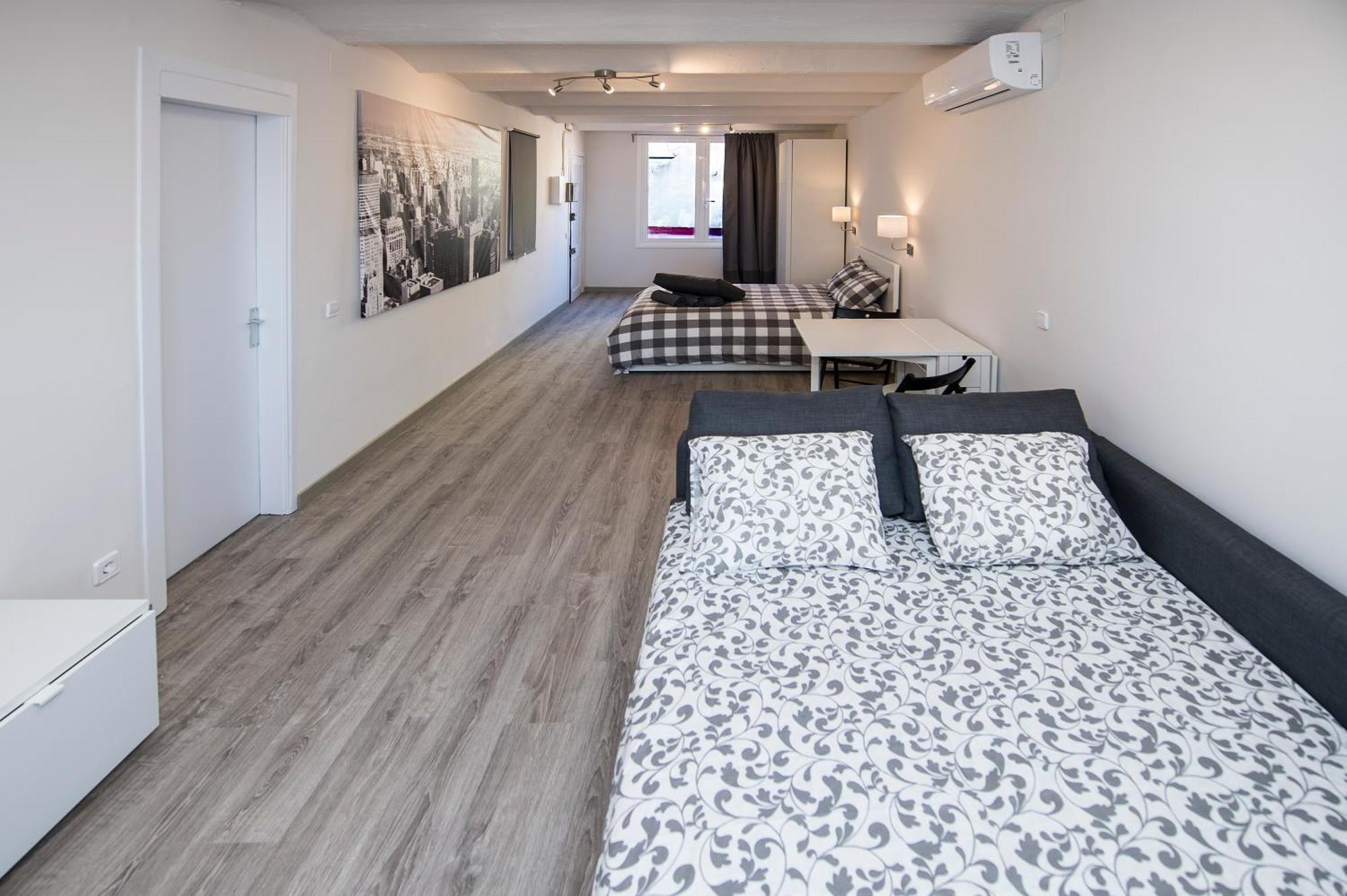 Sagrada Familia Apartments บาร์เซโลนา ภายนอก รูปภาพ